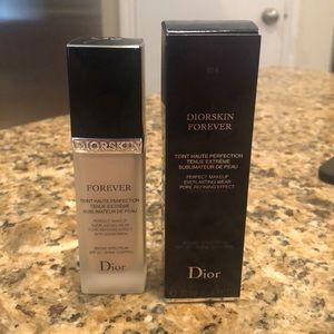 Dior Teint Haute Perfection Foundation (014).
